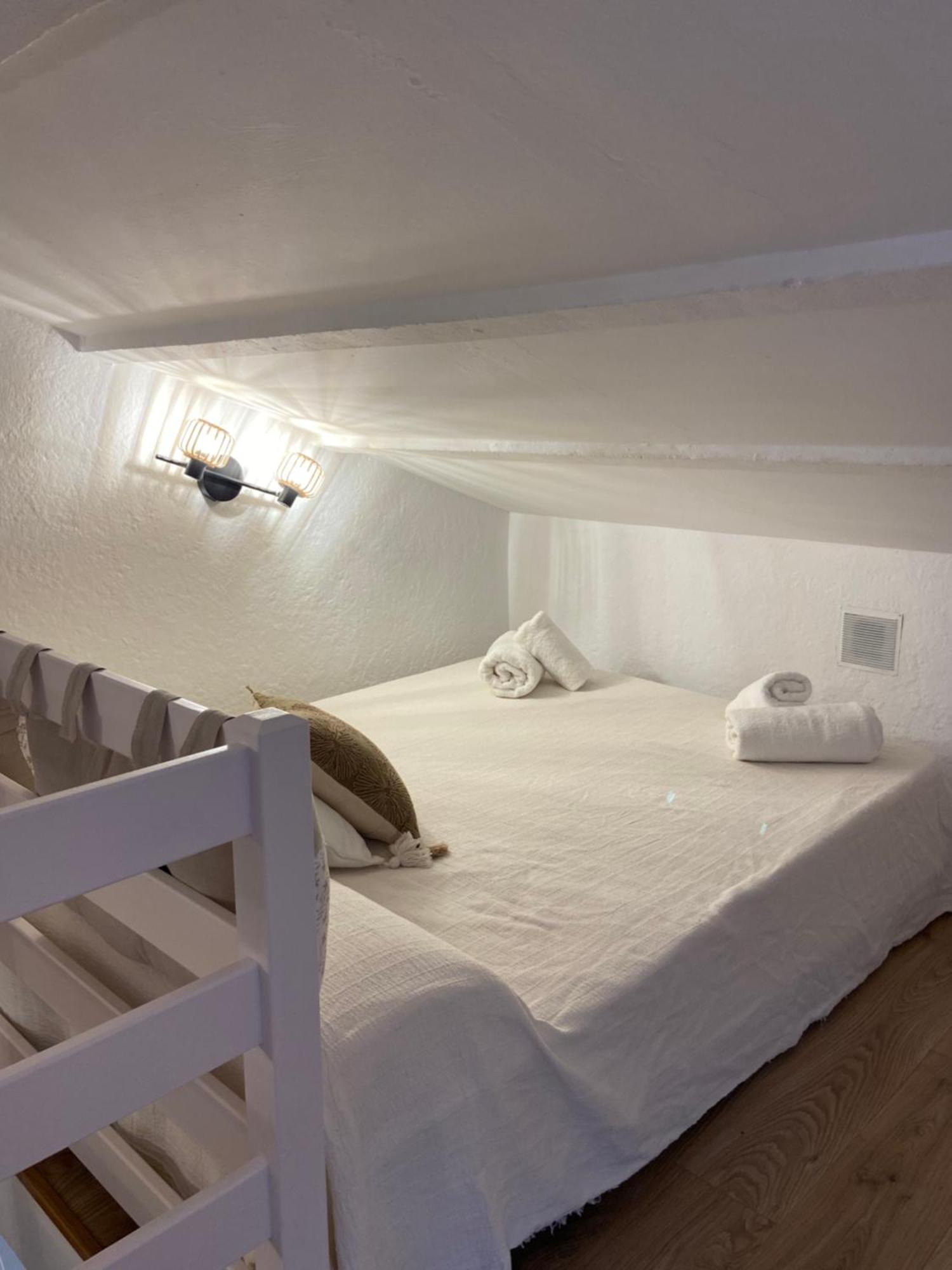 Casa Luci Villa Sant Jaume d'Enveja Eksteriør bilde